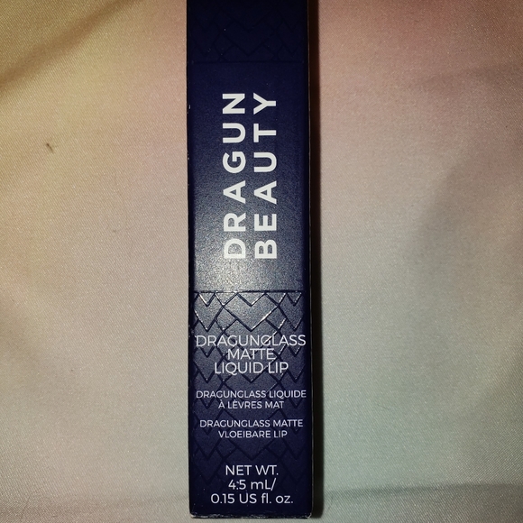 DRAGUN BEAUTY matte liquid lip in dragun blood - Picture 2 of 3